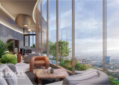 Luxurious Beachfront Condo at New Project near Monorail in Wong Amat Pattaya