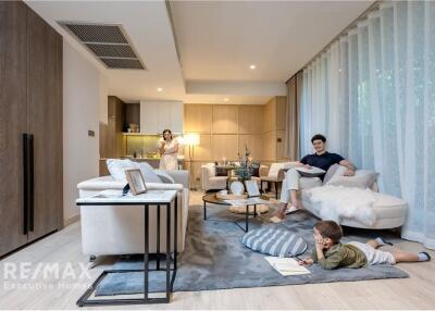 Luxurious Beachfront Condo at New Project near Monorail in Wong Amat Pattaya