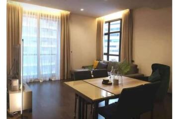 Corner Condo near BTS Thonglor - Unbeatable Price! 5 mins to BTS Phrom Phong