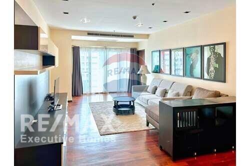 Special 2 beds Condo For Rent in Thong Lor