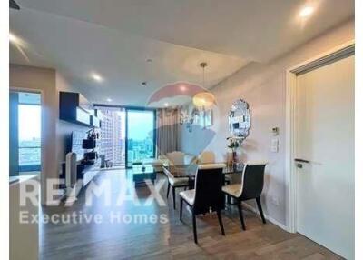 Fully Furnitured Condo near BTS "Phra Khanong".