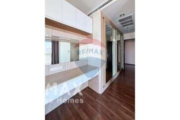 Fully Furnitured Pet Friendly Condo not far from BTS "Thong Lor".