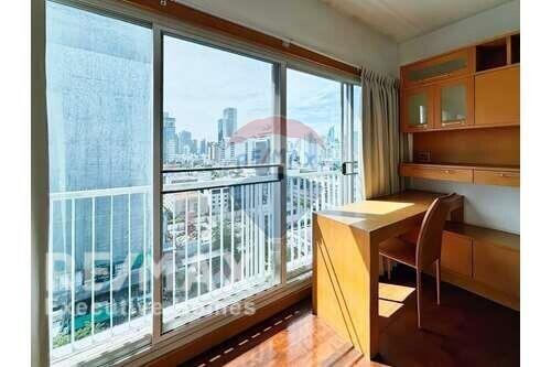 2bed Fully Furnitured Pet Friendly Condo not far from BTS "Thong Lor".