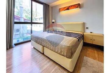 Fully Furnitured  pet friendly condo / BTS "Phrom Phong".