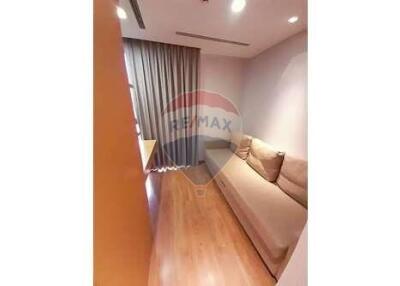 2+1 beds Fully Furnitured pet friendly Condo / BTS PhromPhong