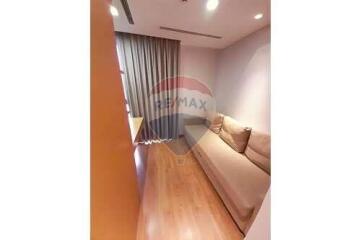 2+1 beds Fully Furnitured pet friendly Condo / BTS PhromPhong