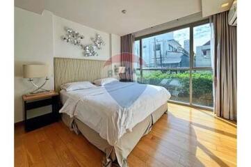 Beautiful condo for rent on the Sukhumvit soi49.