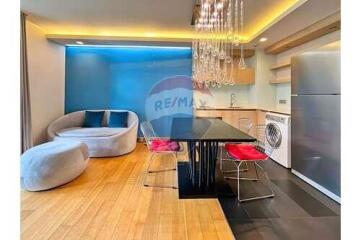 Beautiful condo for rent on the Sukhumvit soi49.