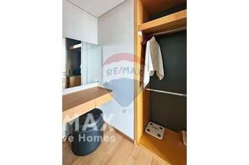 Nice 1bed Fully Furnitured Condo     "".