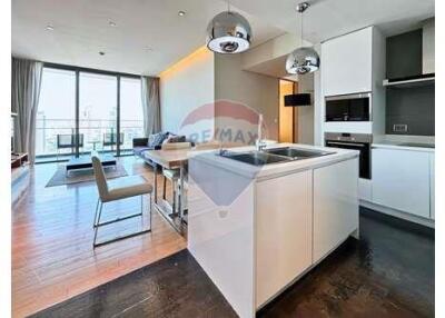 High Floor 2bed Fully Furnitured Unit     "".