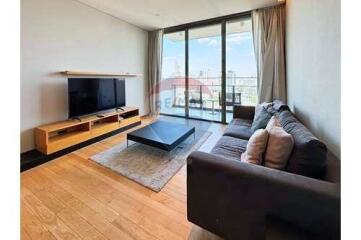 High Floor 2bed Fully Furnitured Unit     "".