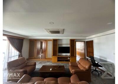 For rent Royal castle Sukhumvit 39