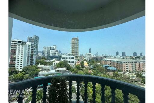 For rent Royal castle Sukhumvit 39