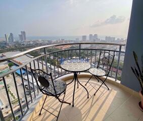 2 Bedrooms Condo in Supalai Mare Jomtien C010634