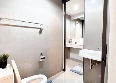 1 Bed 1 Bath 45 SQ.M Rhythm Sukhumvit 42