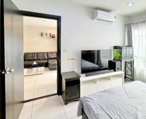 1 Bedroom Condo in Siam Oriental Elegance 2 Pratumnak