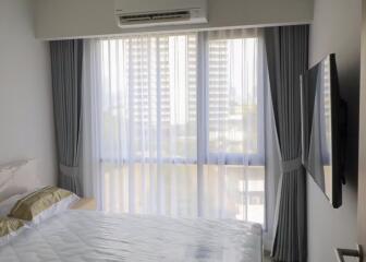 1 Bedroom Condo for Rent at The SHADE Sathon 1