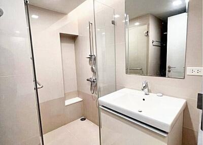 1 Bedroom 1 Bathroom 33 SQ.M Focus Ploenchit