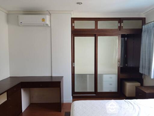 2-BR Condo at Grand Park View Asoke near MRT Sukhumvit