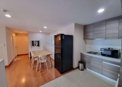 2 bed Condo in Belle Grand Rama 9 Huai Khwang Sub District C019476