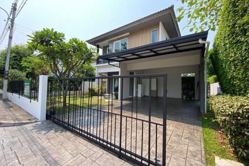 3 bed house for rent or sale in Sankhampeang, Chiang Mai