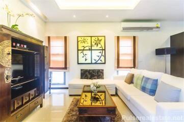 Modern 3-Bedroom Oriental-style Pool Niche Villa for Sale in Naiharn, Phuket