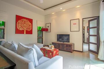 Modern Oriental-style 2-Bedroom Niche Pool Villa for Sale in Naiharn, Phuket