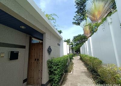 3-Bed Holiday Home Villa in Sino Architectural Design for Sale in Wings Resort, Cherngtalay