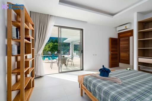Luxury 3-Bedroom Samui Sea-view Villa at Bo Phut