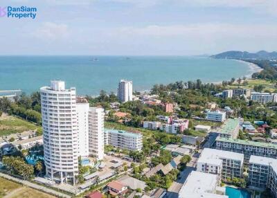 Beach Condo in Hua Hin with Panoramic Sea View