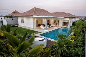 New Development Summary - Luxury Pool Villas in Hua Hin