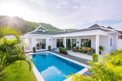 New Development Summary - Luxury Pool Villas in Hua Hin