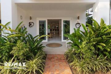 Beautifully appointed 2 bedroom villa in Bang Rak Samui for rent