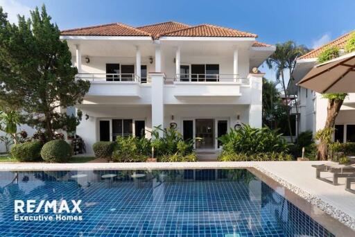 Beautifully appointed 2 bedroom villa in Bang Rak Samui for rent