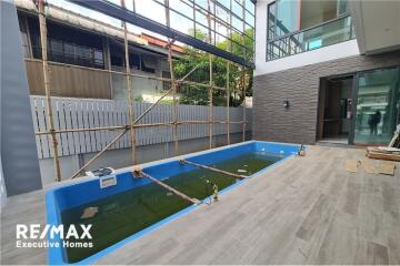 For Rent Brand New Single house 3beds with pool in Sukhumvit 71 cloes to St.Andrew International School
