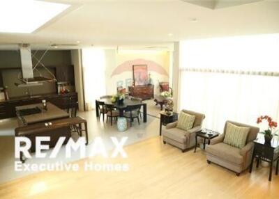 For Rent Modern House 4 Bedrooms with private pool in Sukhumvit 31