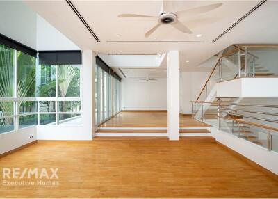 For Rent Single house 5 Bedrooms with pool in private compound  Sathorn