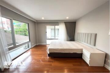 4B/4B Townhouse For Rent 110K Bangkok