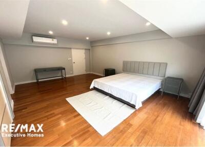 4B/4B Townhouse For Rent 110K Bangkok