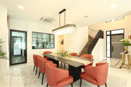 Luxury living in Nantawan Rama 9.