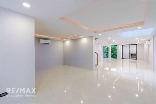 New Price ! 18.9MB - New House 3+1 Bedrooms - Ekkamai - Sukhumvit 63