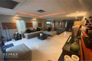 4-Story Corner Unit Townhouse with Stunning Views and Private Compound at Sukhumvit 49