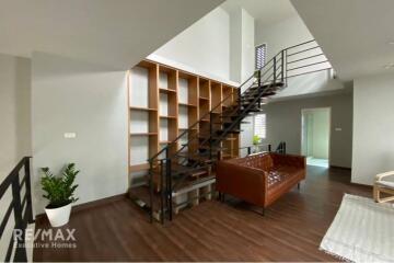 For Sale : House 3 Bedrooms in Sukhumvit, Thonglor  Close to Samitivej Hospital