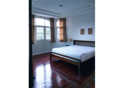 ให้เช่า 4 เตียง บ้าน ใน สุขุมวิท, กรุงเทพฯ