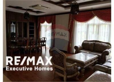 Spacious 4 Bedroom House for Rent Bang Na Trad