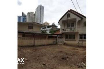 Single House For Sale Ekkamai, Land For Sale Ekkamai Sukhumvit 61, BTS Ekkamai