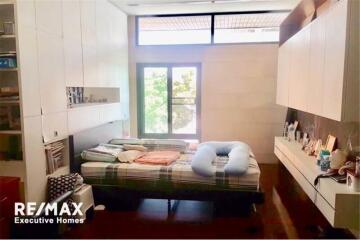 Single house in Sathorn area for SALE/RENT!!!