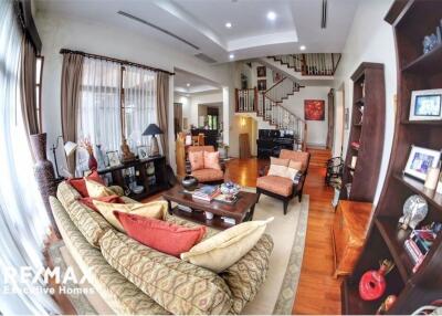 Single house for rent  4 bedrooms @ Baan Sansiri Sukhumvit 67 BTS Phrakanong station