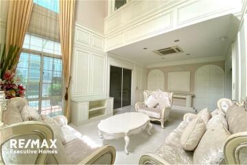 Luxury House for sale 4bed Bang Na Near Airport