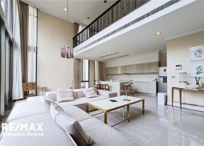 Luxury townhouse 4 bedrooms with private pool in Sukhumvit 49